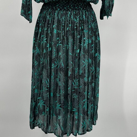 Vintage 1940s Teal and Black Rayon Crêpe, Chiffon Hand, Smocked Floral BoHo Dres - Picture 4 of 4
